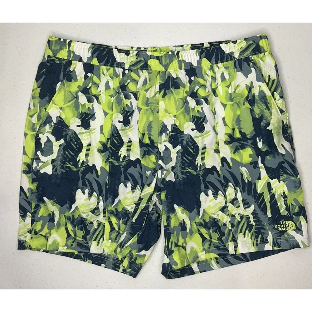 The North Face Shorts Men Sz XL Printed Class V Sharp Green Tropical Camo NWT